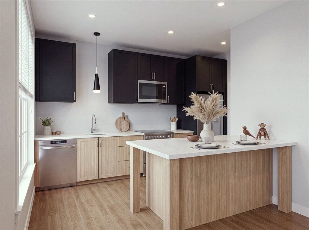 596 Washington St - Photo 4 of 22