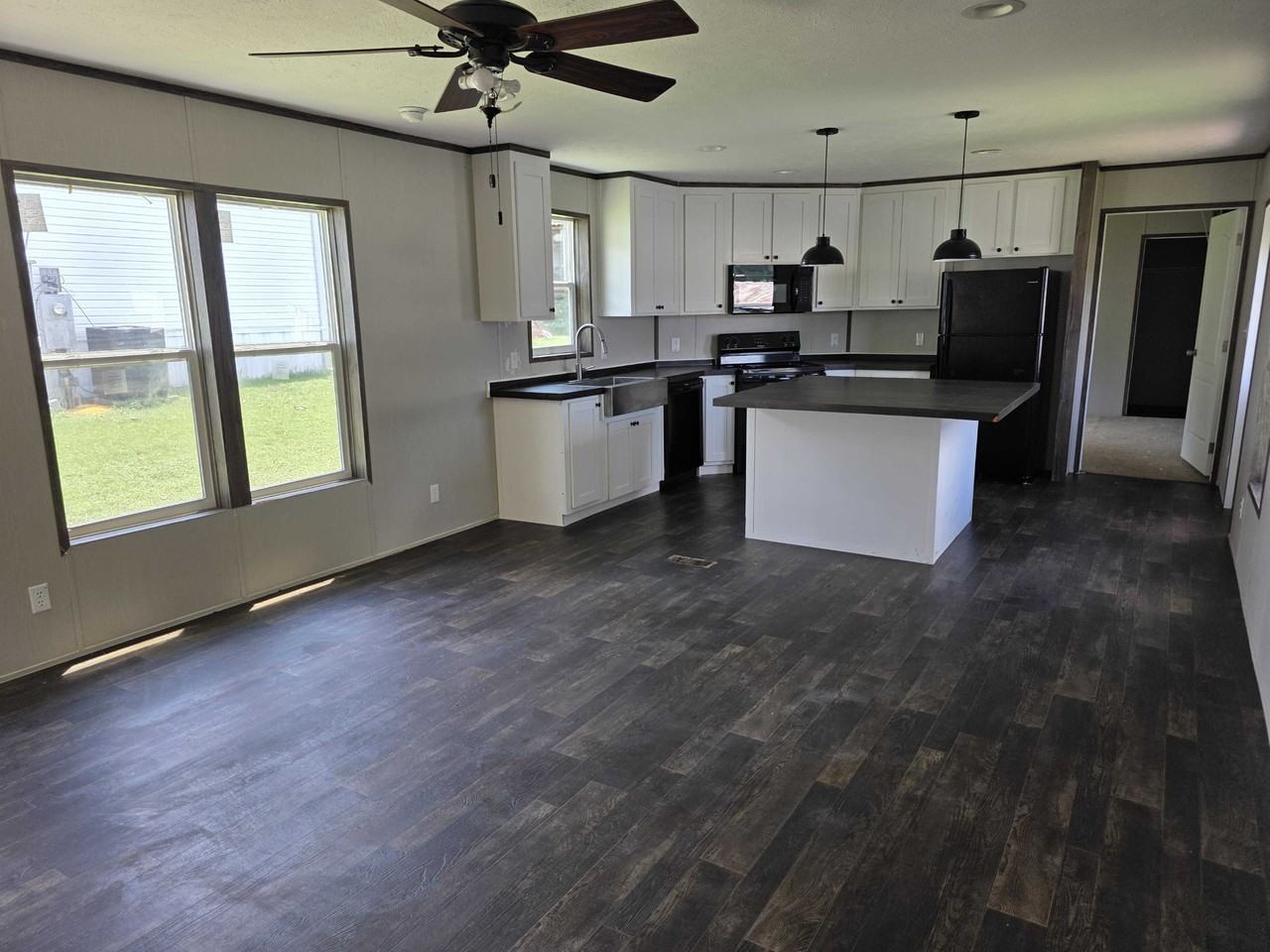 4049 Trout Ln #172 - Photo 4 of 41