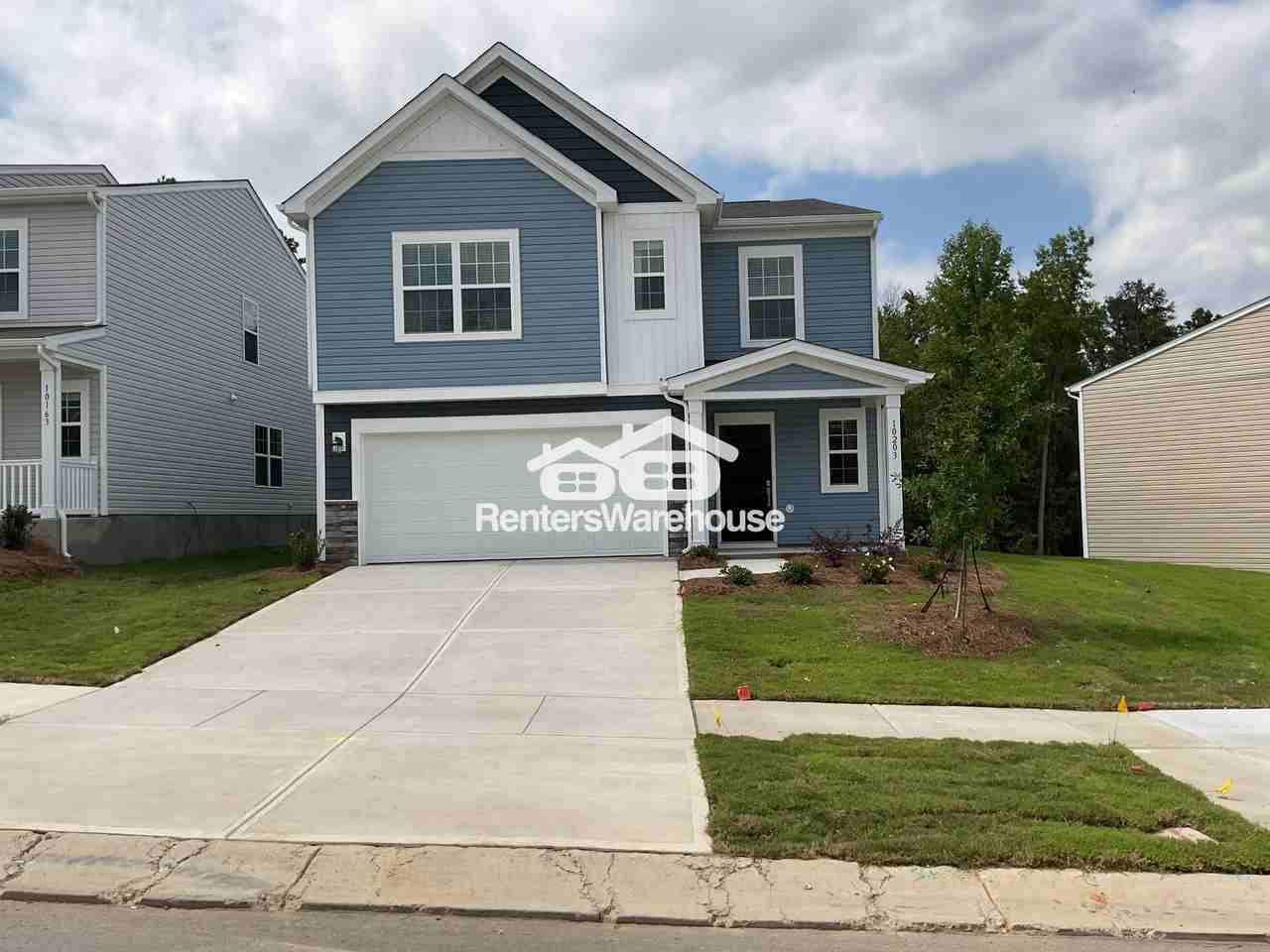 10203 Chatham Run Ln - Photo 3 of 39