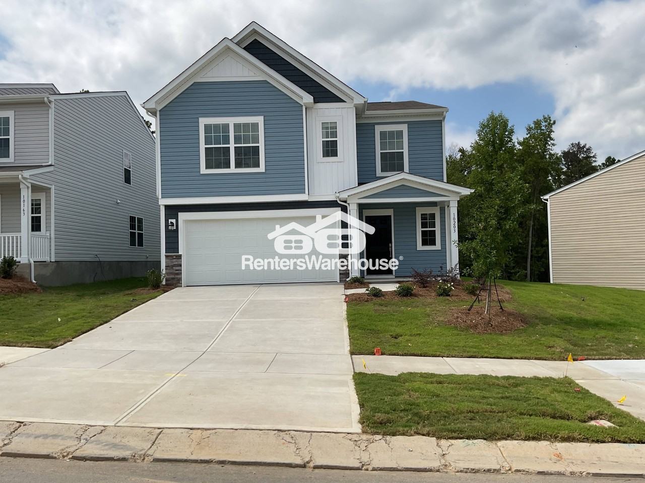 10203 Chatham Run Ln - Photo 6 of 39
