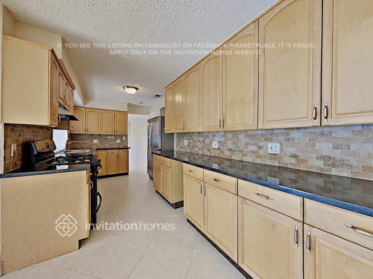 9558 Nw 19th Pl - Photo 5 of 19