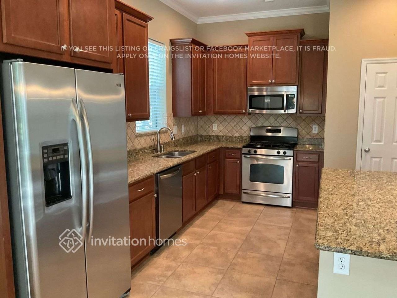 15846 Starling Water Dr - Photo 5 of 18