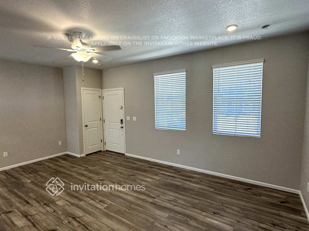 22375 E 39th Ave - Photo 3 of 17