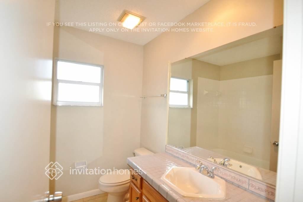 10323 Ashley Oaks Dr - Photo 7 of 10