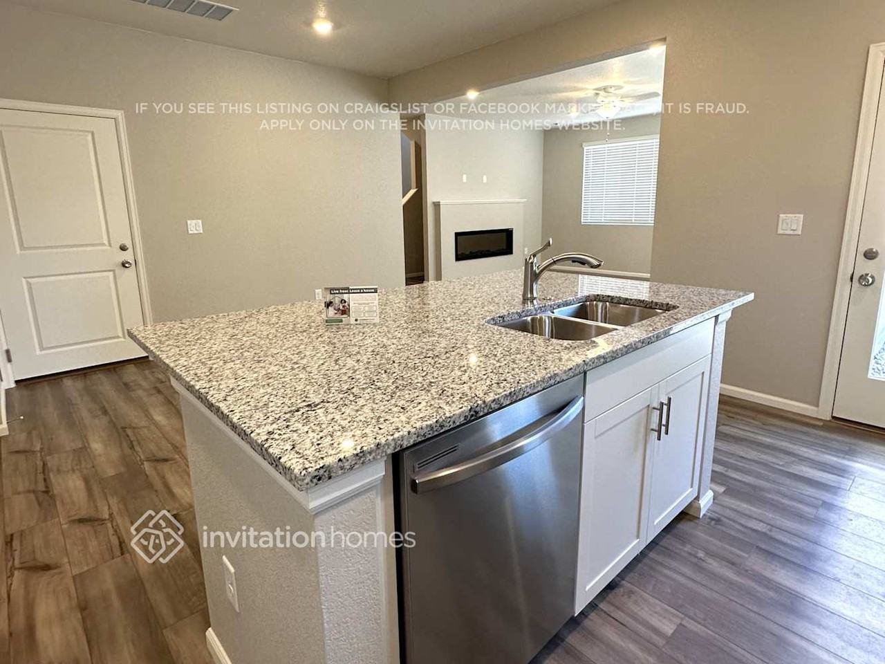 22355 E 39th Ave - Photo 6 of 18