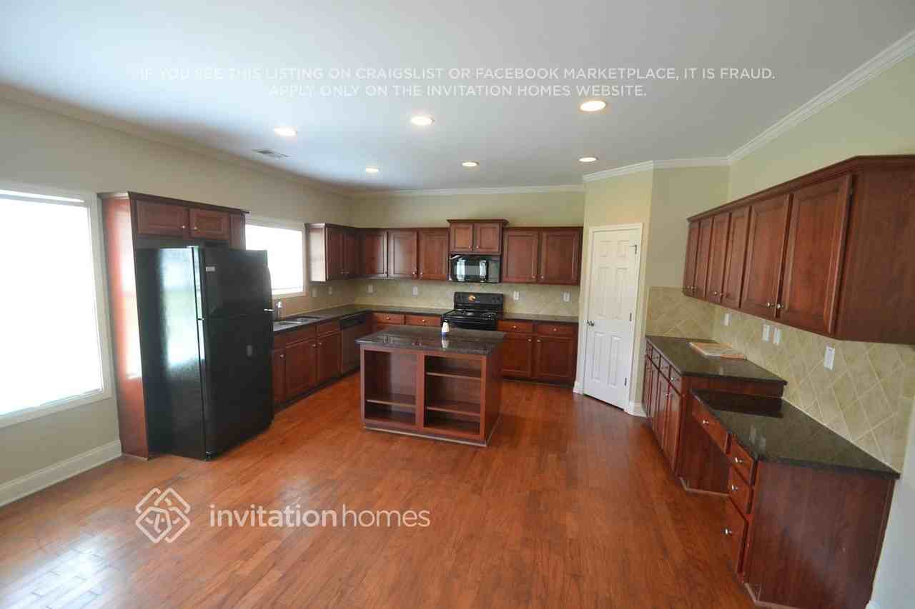 4980 Duval Point Way Sw - Photo 3 of 16