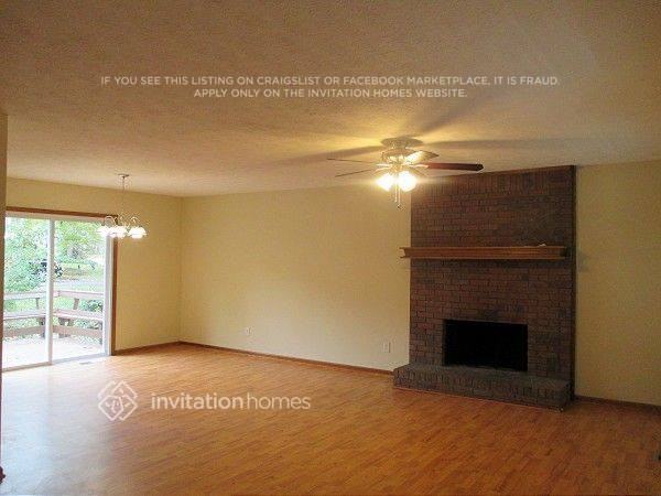 3142 Country Lake Dr - Photo 3 of 10