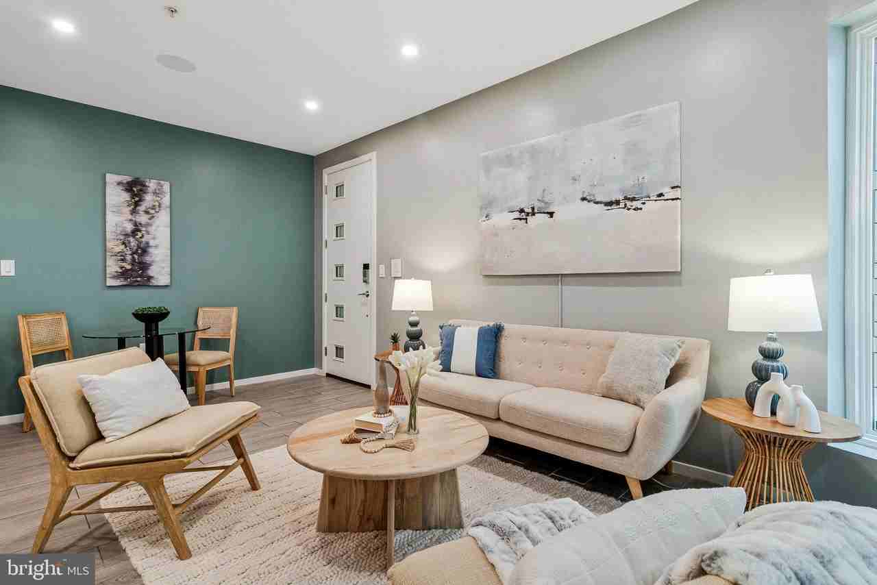 756 Park Rd Nw #2 - Photo 4 of 21