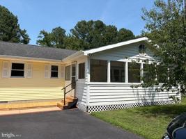 featured image of 32655 Cedar Dr