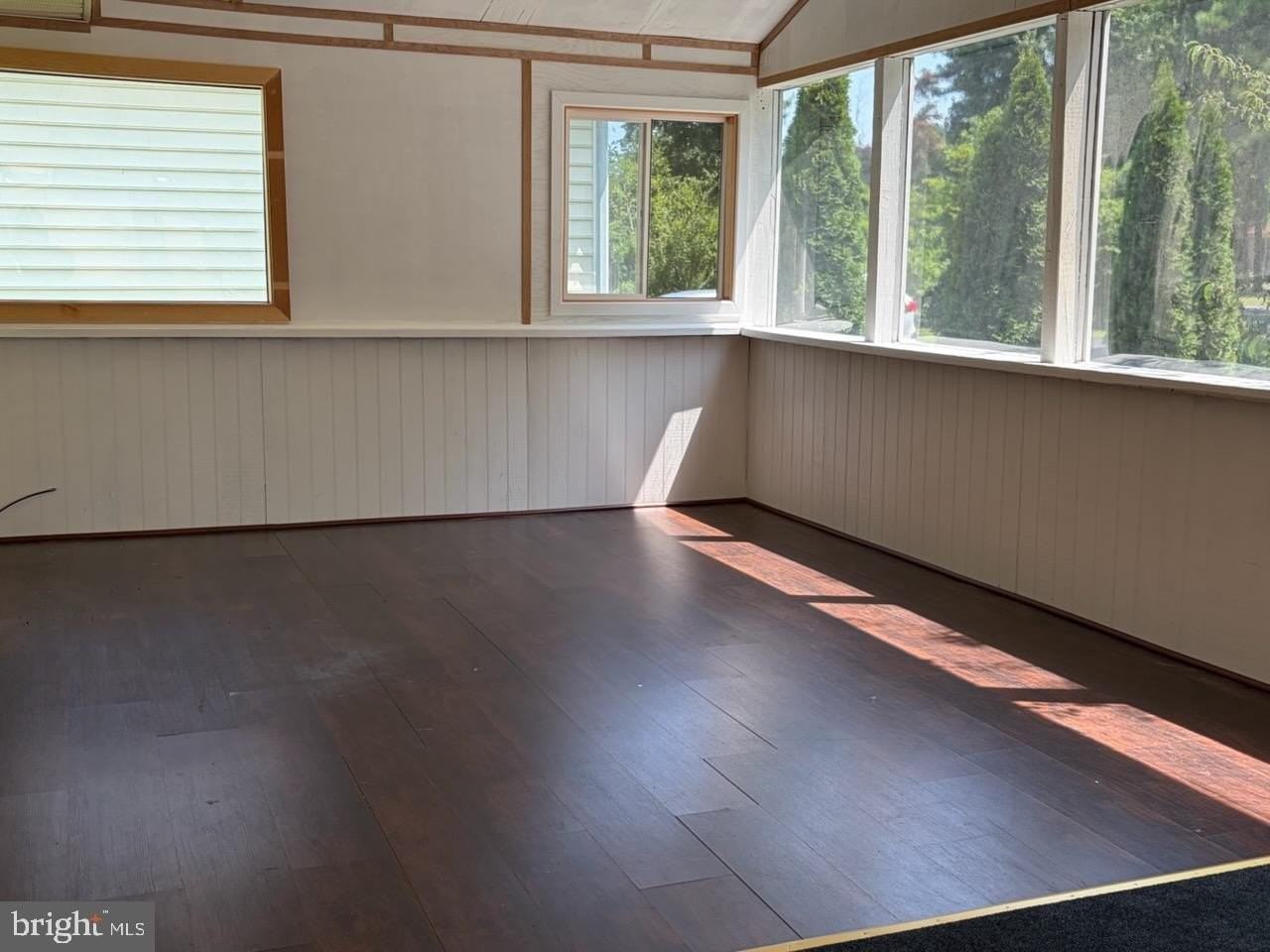 32655 Cedar Dr - Photo 2 of 17