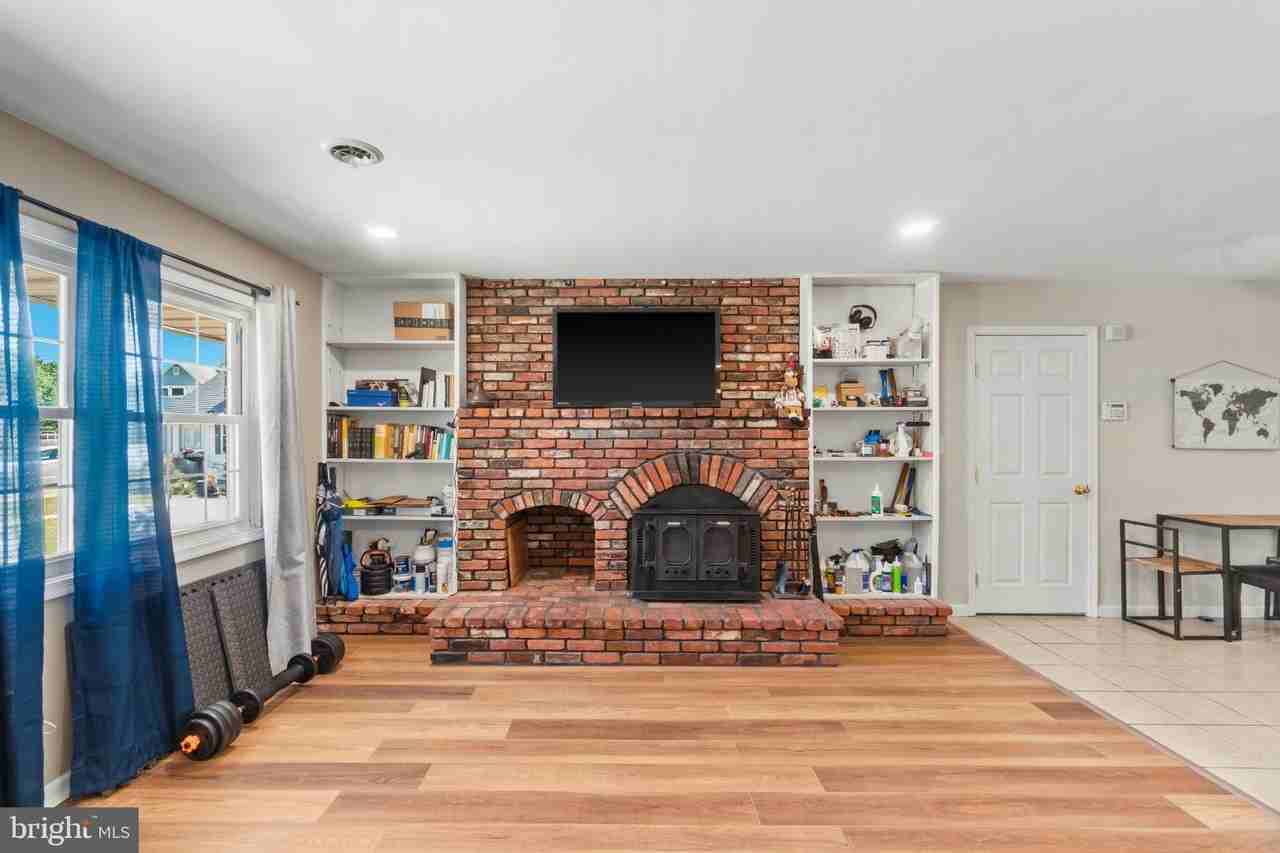 10 N Meadow Dr - Photo 5 of 28