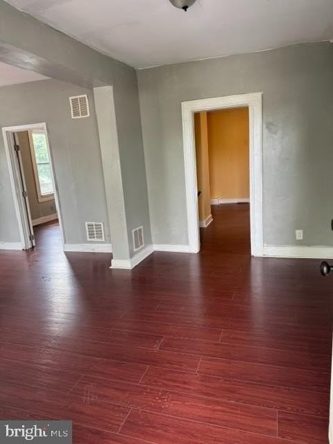 5108 Midwood Ave - Photo 3 of 17