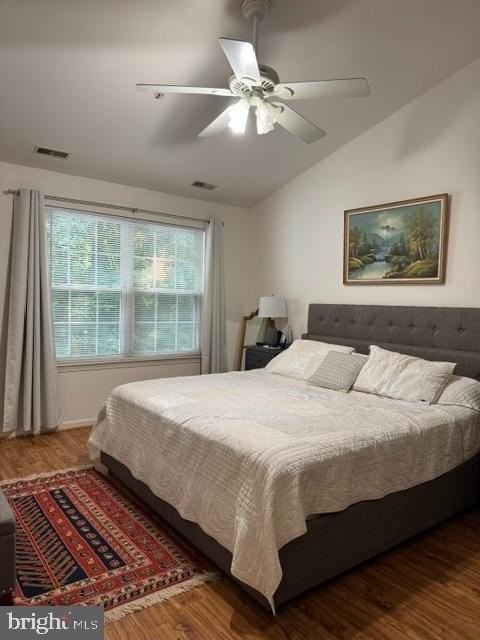 6041 Blue Point Ct - Photo 2 of 11