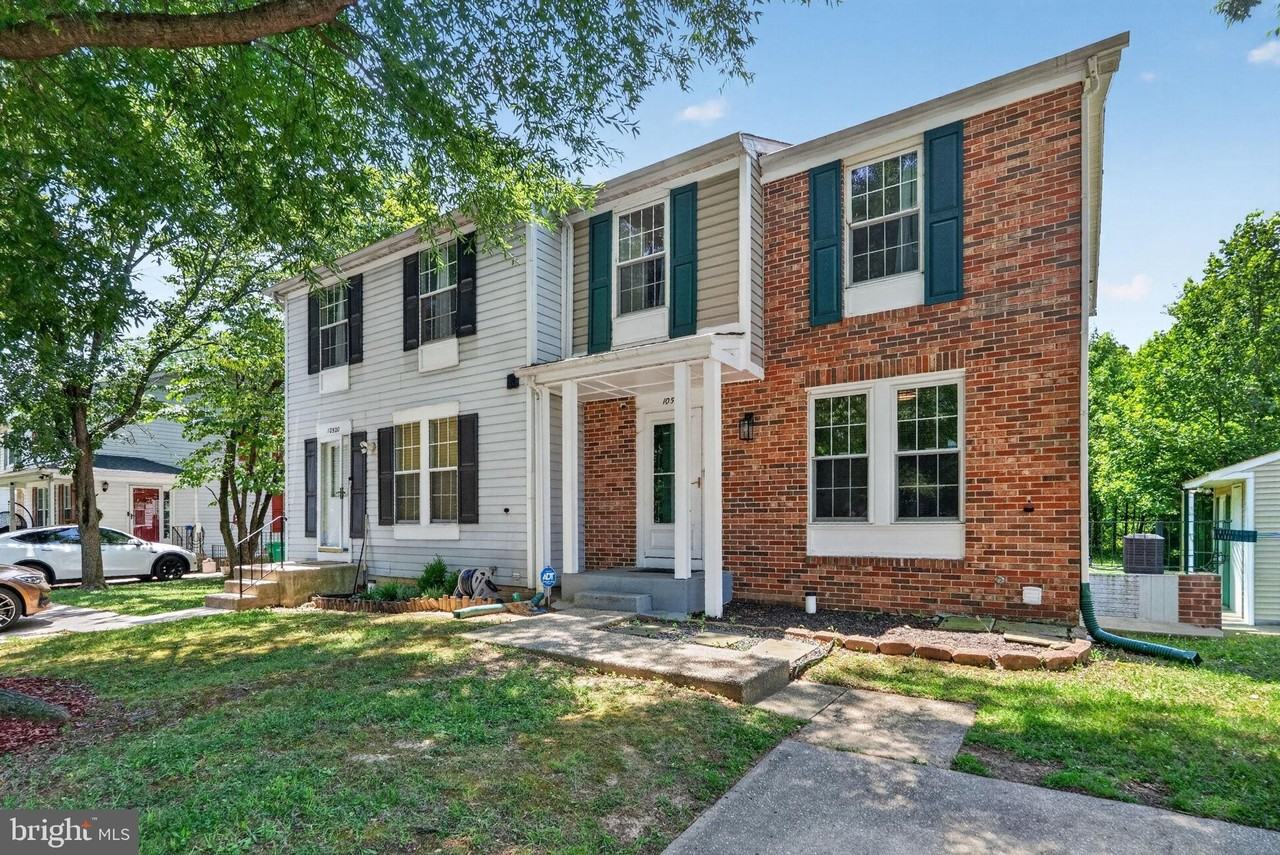 10522 Lime Tree Way - Photo 2 of 33