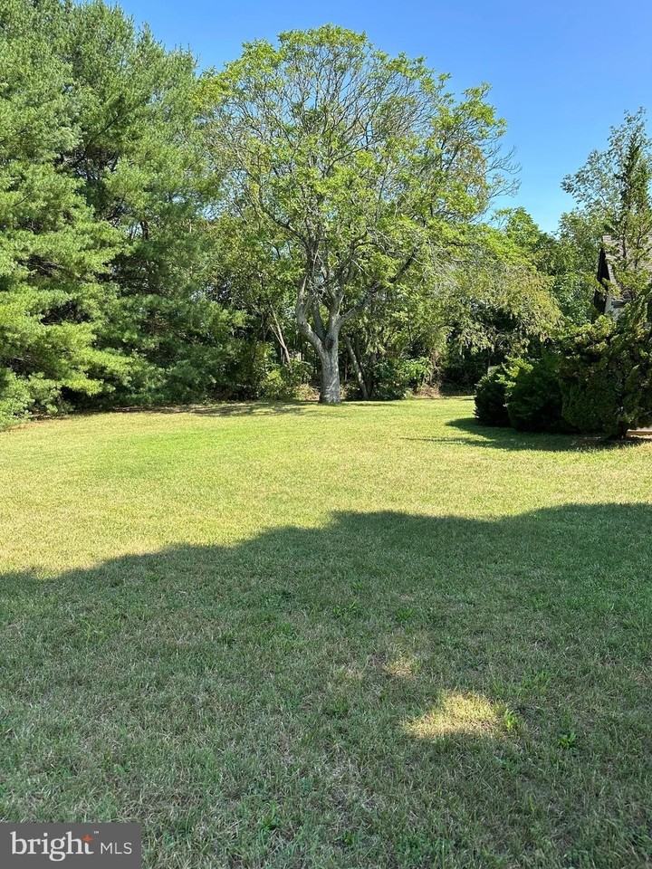 914 W Summer Rd - Photo 3 of 18