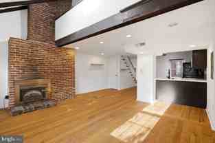 747 S 2nd St #PH3F - Photo 1 of 1