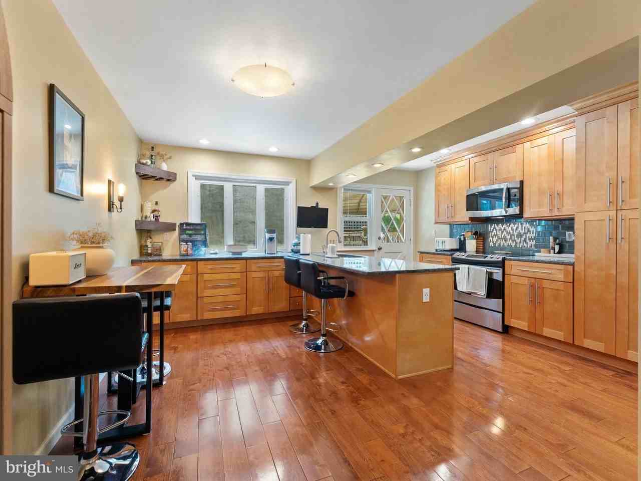 5969 Jannette St - Photo 7 of 28