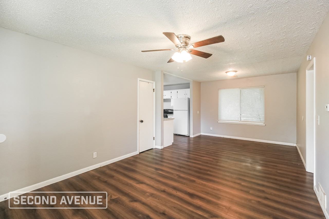 2517 Sw 60th St - Photo 4 of 21