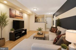 1001 N Vermont St #413 - Photo 1 of 1
