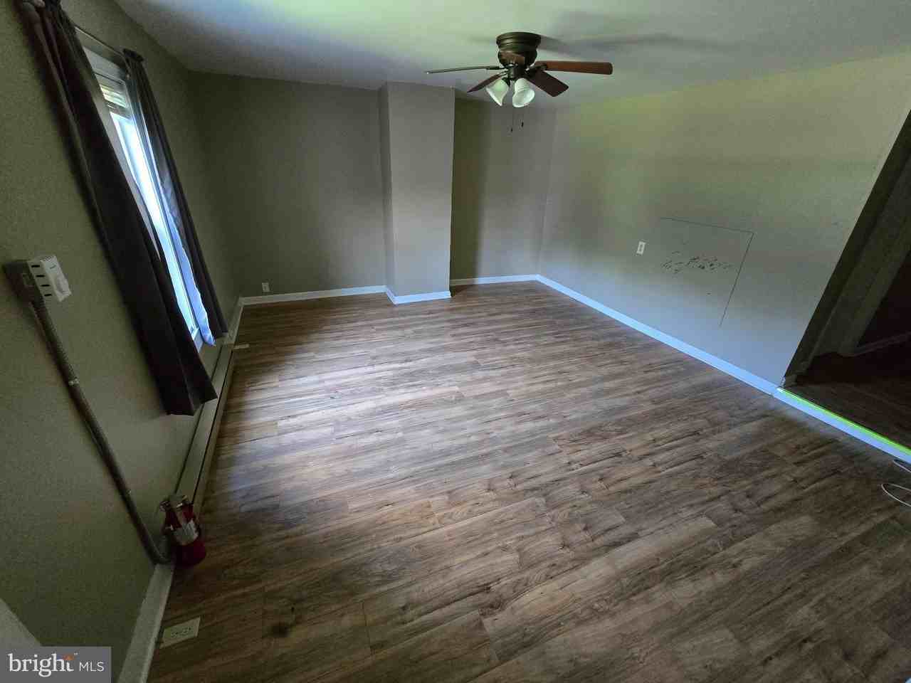 5666 Germantown Rd - Photo 4 of 13