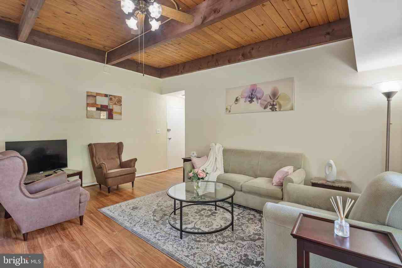 4907 Americana Dr #4907H202 - Photo 3 of 26