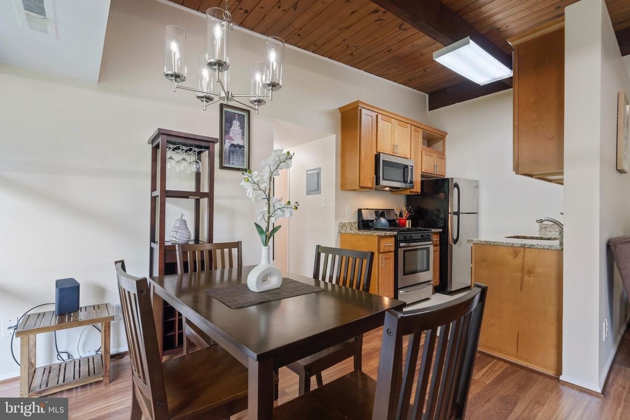 4907 Americana Dr #4907H202 - Photo 7 of 26