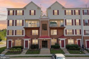 featured image of 2489 Quick St #304