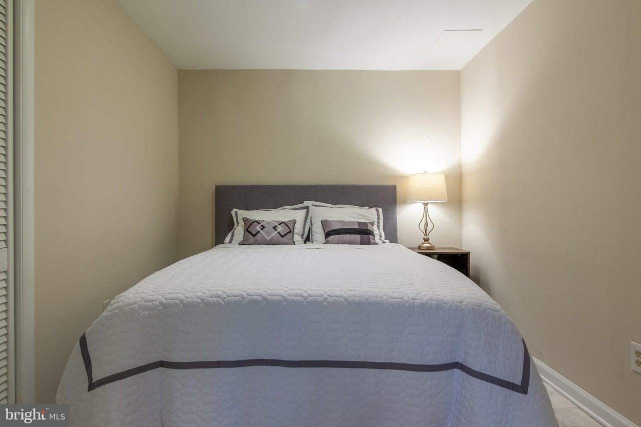 6034 Chesterbrook Rd #B - Photo 5 of 34