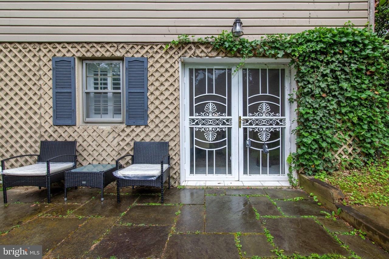 6034 Chesterbrook Rd #B - Photo 2 of 34