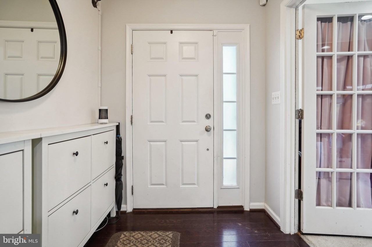8944 Dahlgren Ridge Rd - Photo 4 of 40