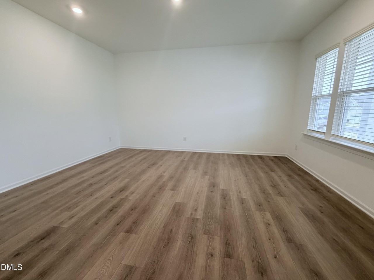 611 Contento Ct #611 - Photo 4 of 22