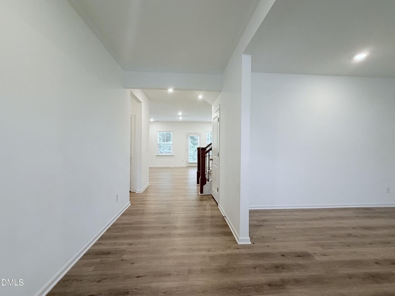 611 Contento Ct #611 - Photo 6 of 22