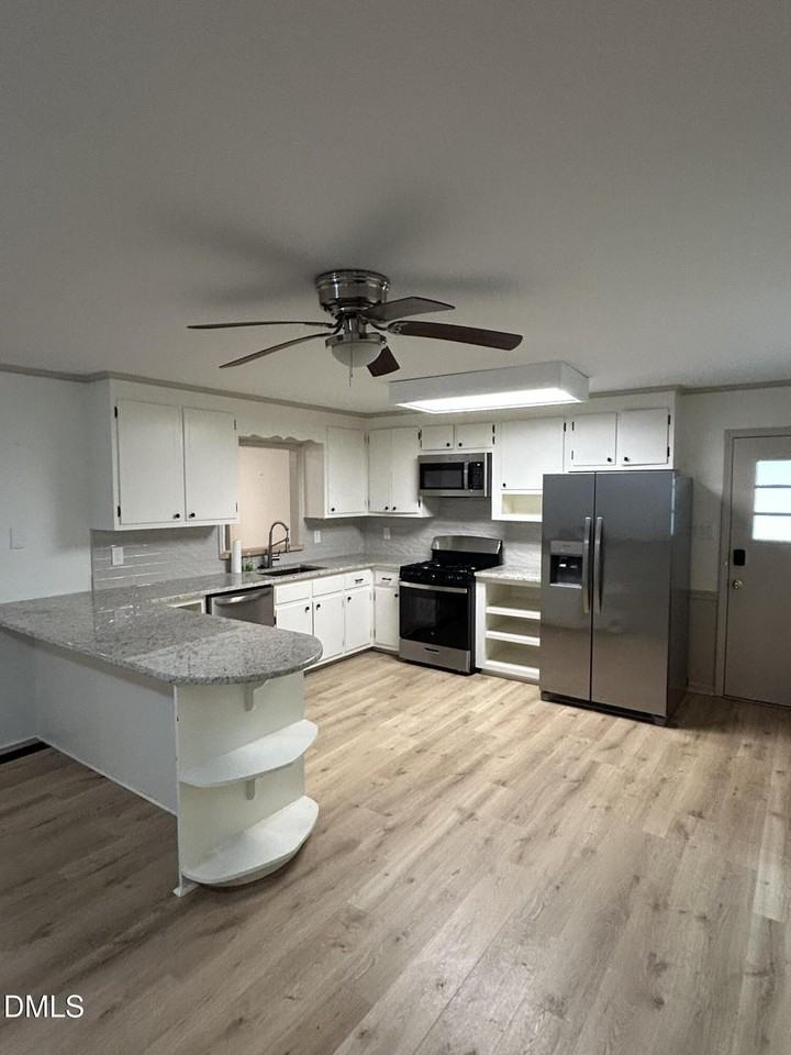 2546 Ardsley Dr