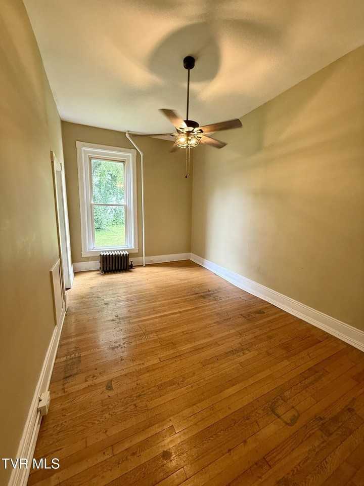 234 Solar St #101 - Photo 6 of 22