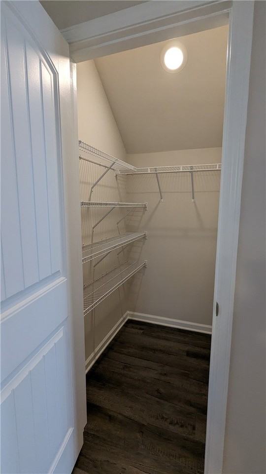 405 Sonoma Ct - Photo 7 of 31