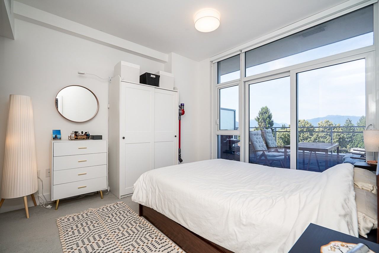 2435 Kingsway - Photo 15