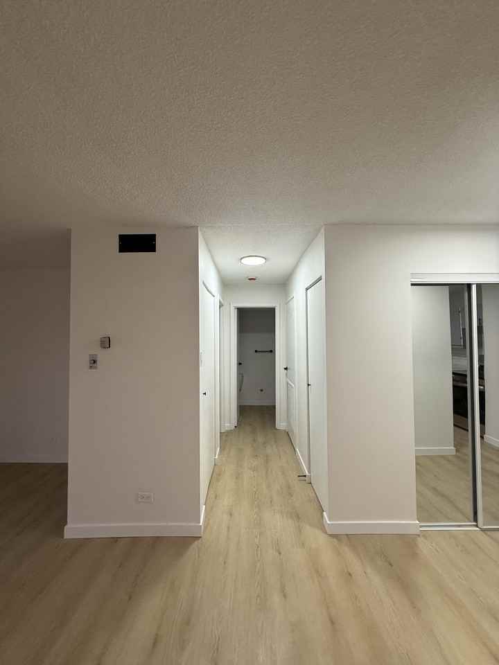 Claridge House - Photo 6 of 14