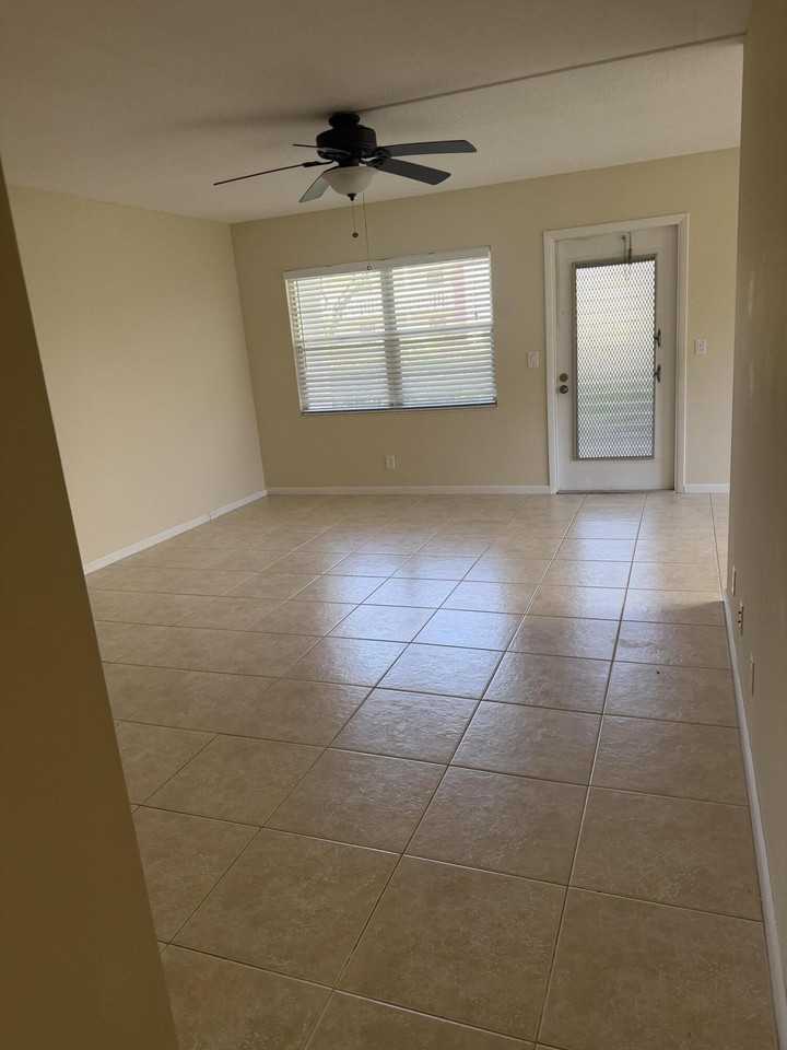 137 Fanshaw D - Photo 5 of 12