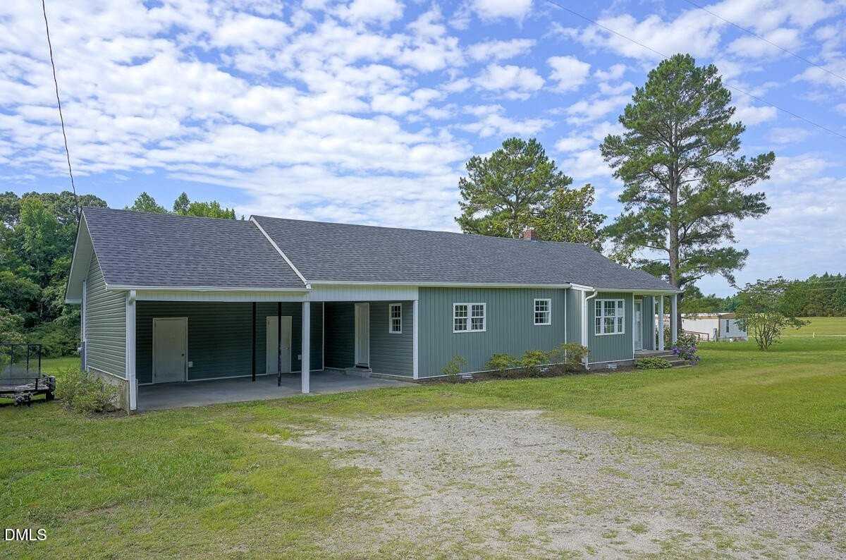 859 Mc Wilder Rd - Photo 4 of 33