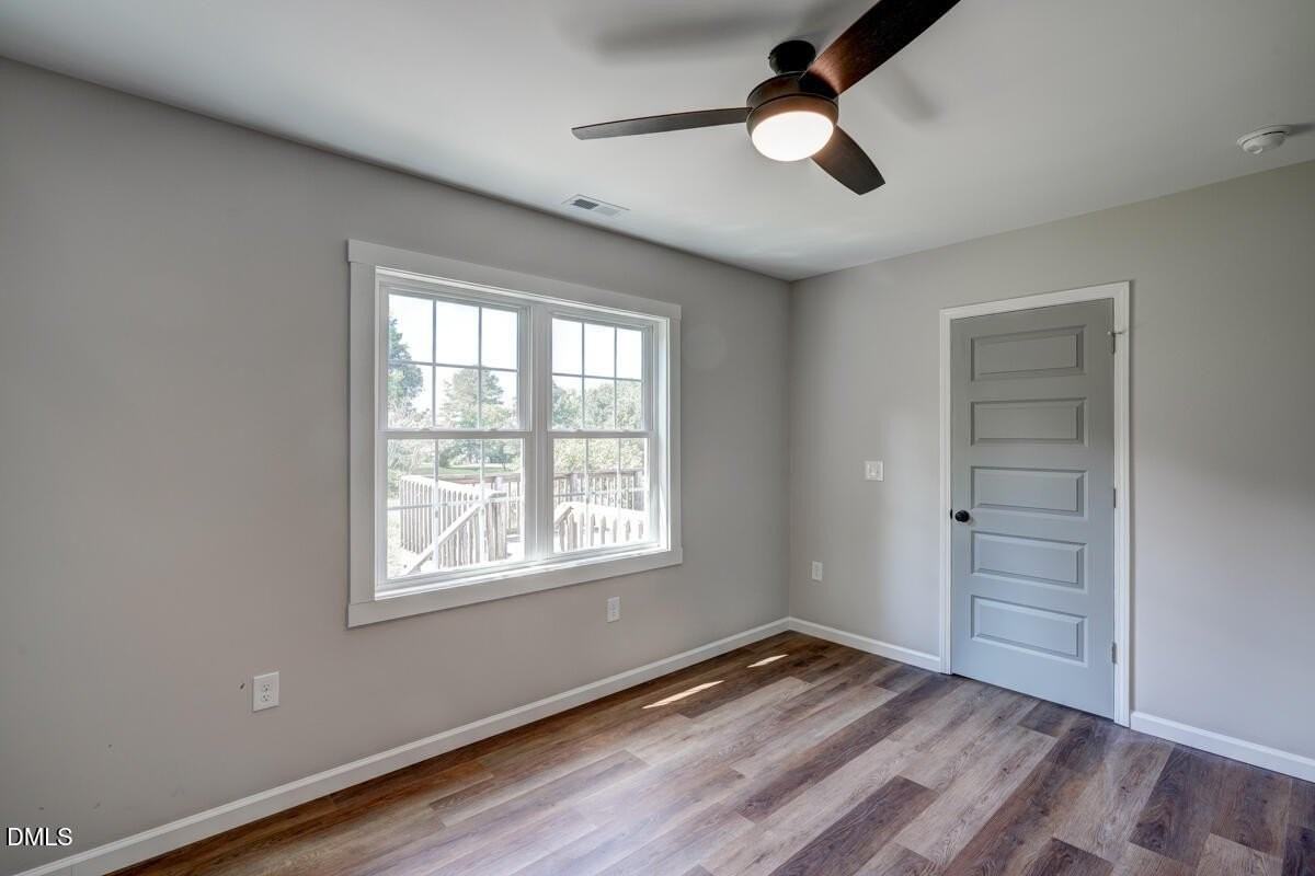 859 Mc Wilder Rd - Photo 7 of 33