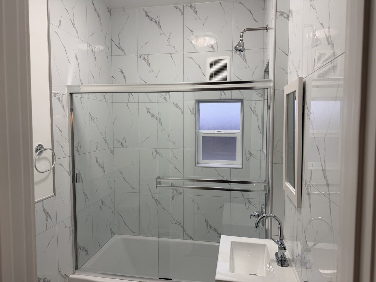 1616 Venice Boulevard #105 - Photo 7 of 11