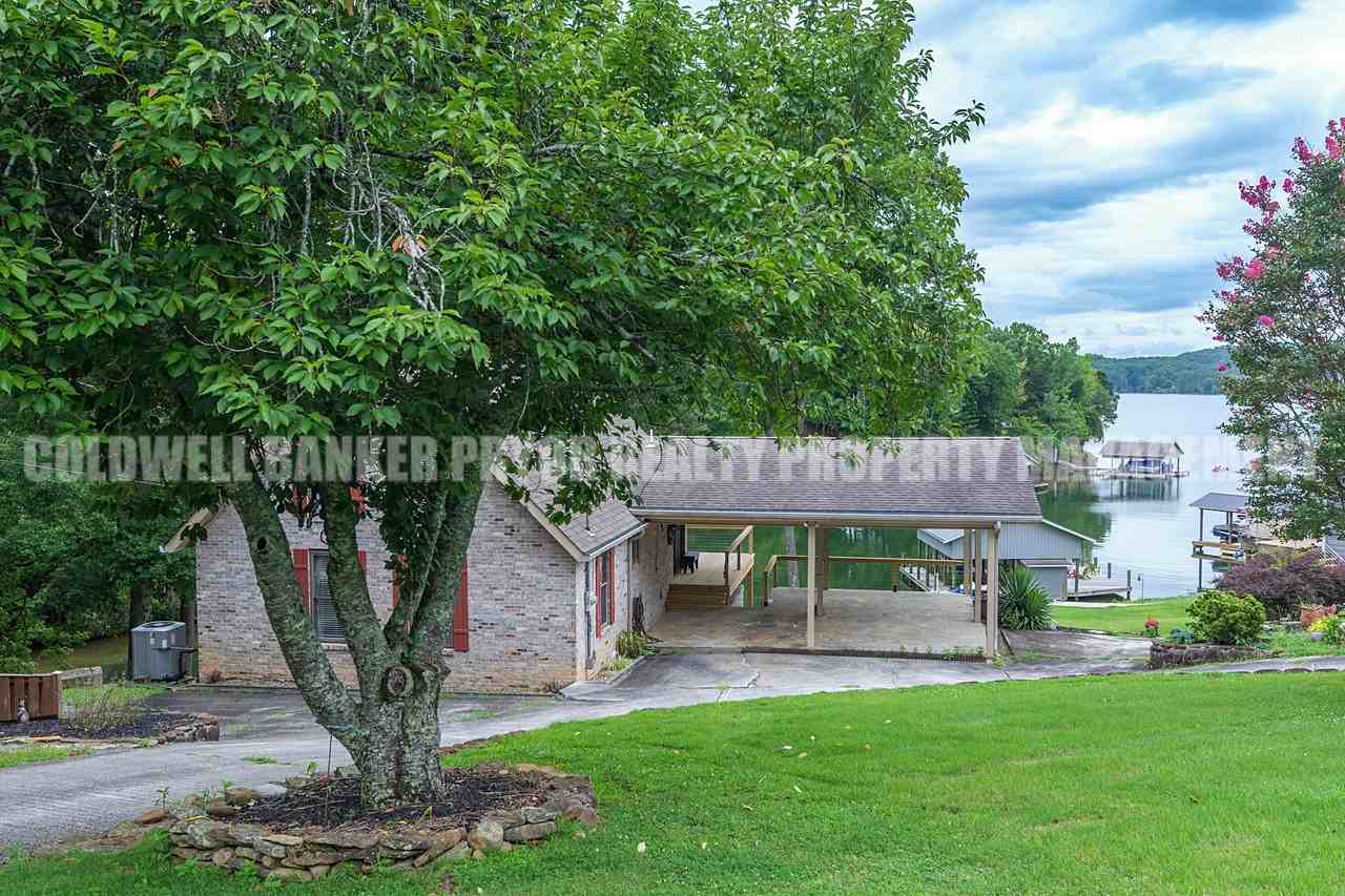 165 Lakeshore Ct #1 - Photo 3 of 50