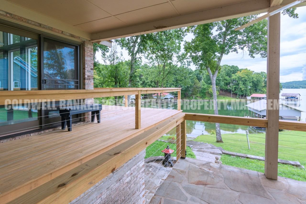 165 Lakeshore Ct #1 - Photo 7 of 50