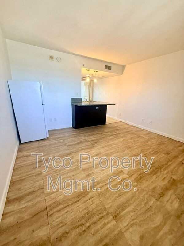 801 National City Blvd #1103 - Photo 6 of 14