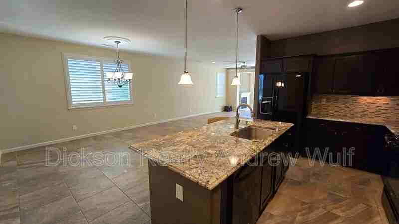 1715 Del Webb Pkwy W - Photo 5 of 38