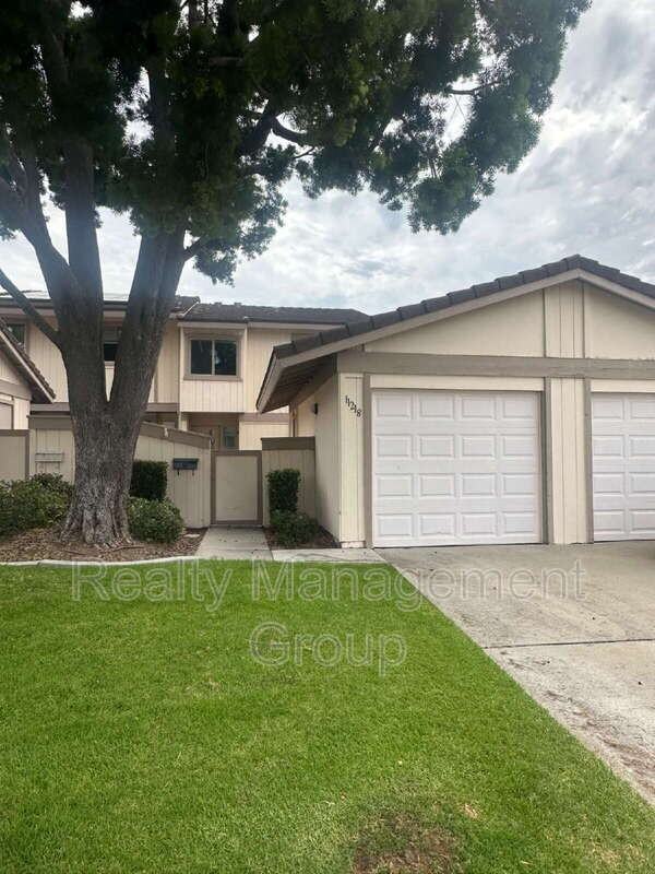 11218 Poblado Rd - Photo 2 of 20