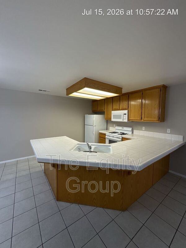 2918 N Terrace St - Photo 4 of 16