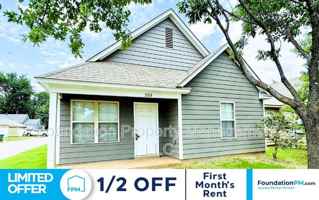 featured image of 1314 Crosstown Ct
