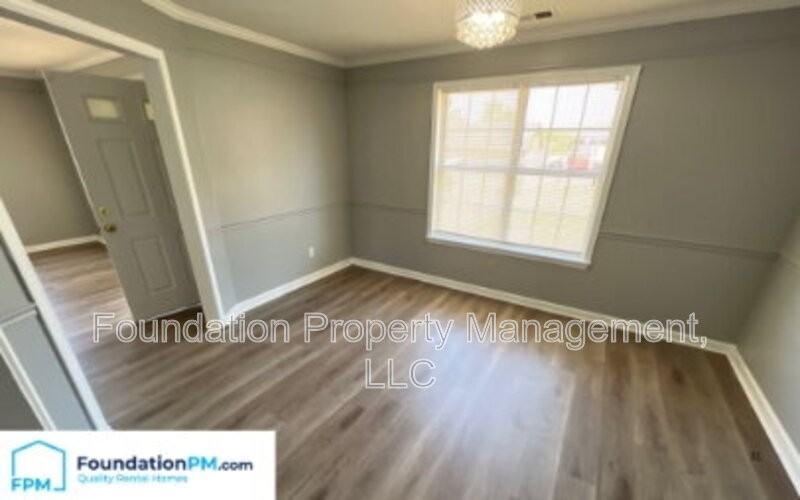 2485 Wellons Ave - Photo 6 of 15