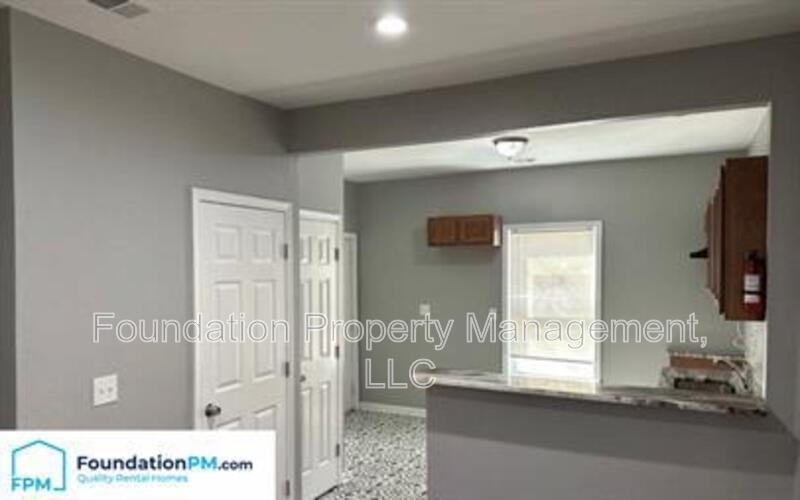 2001 Waverly Ave - Photo 5 of 19